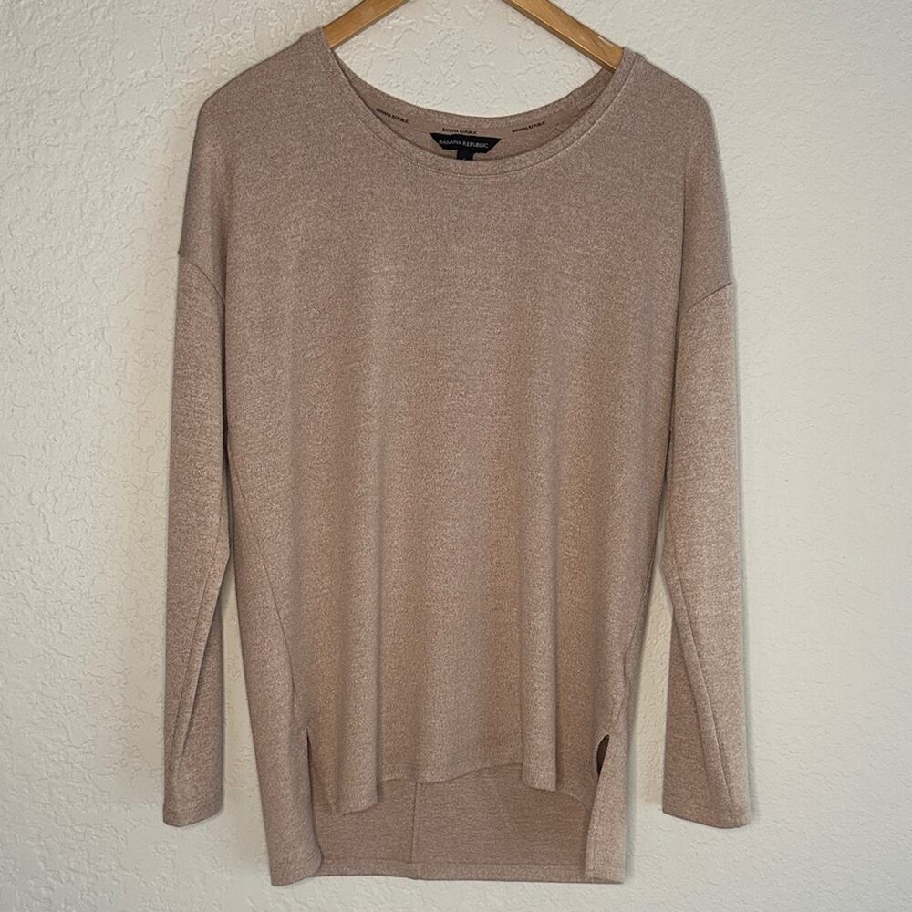 NEW Banana Republic Tan Neutral Sweater Tunic Long Sleeve Rayon Quiet Luxury